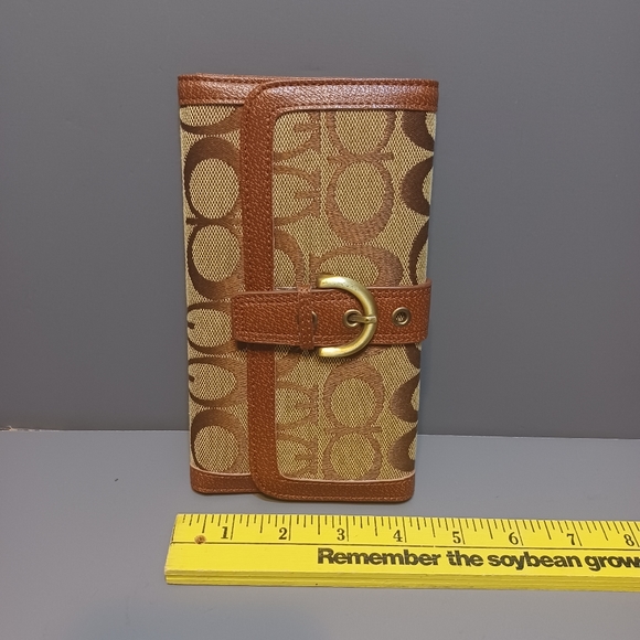 Brown and Tan Tri-Fold Wallet - Picture 3 of 9